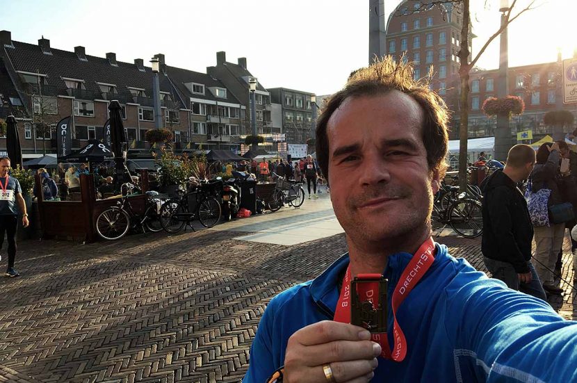 Medaille na afloop van de DrechtStadLoop 2018