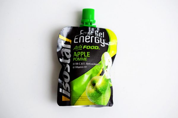 Isostar Fruit hardloop gel met appel smaak voor extra energie