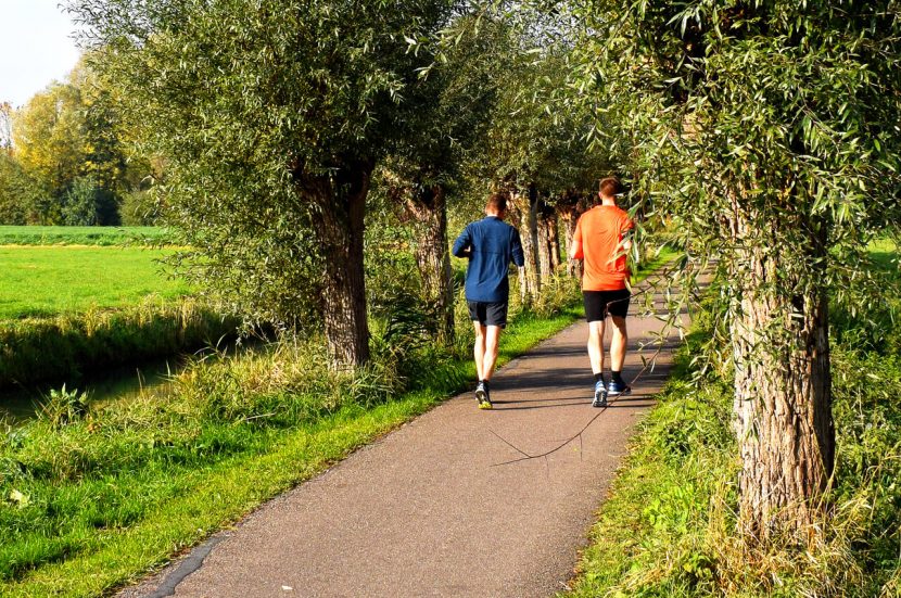 het verschil tussen joggen en hardlopen