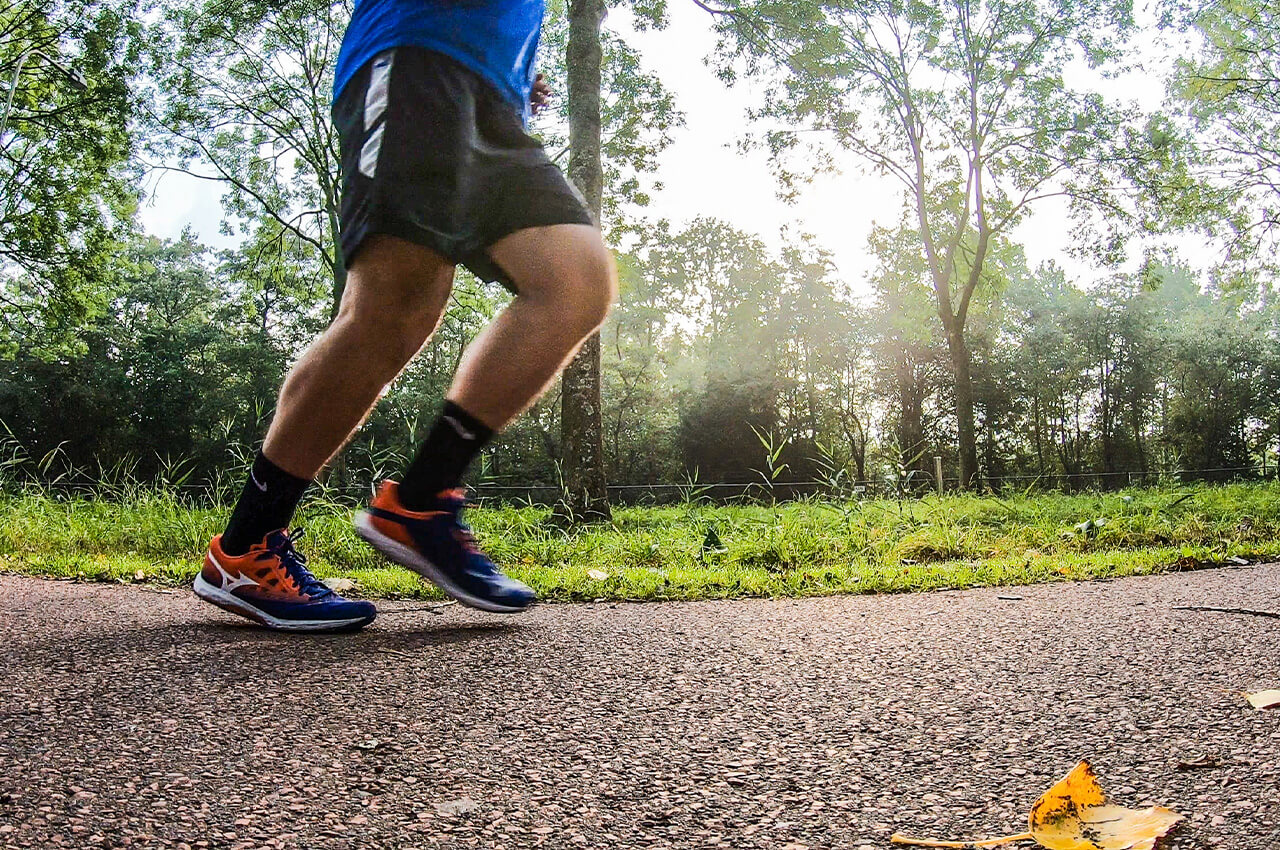 Hoeveel kilometer hardlopen is gezond?