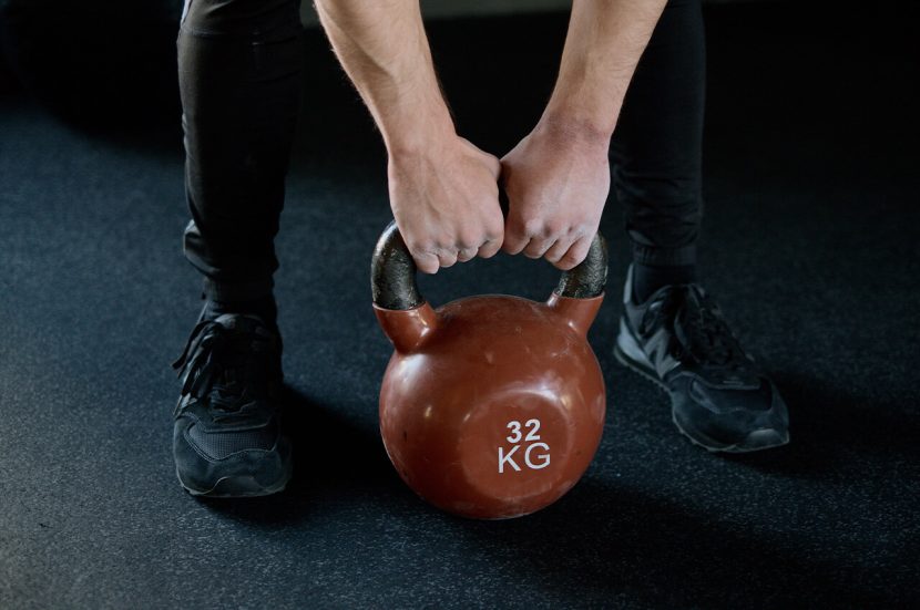 De kettlebell workout voor thuis