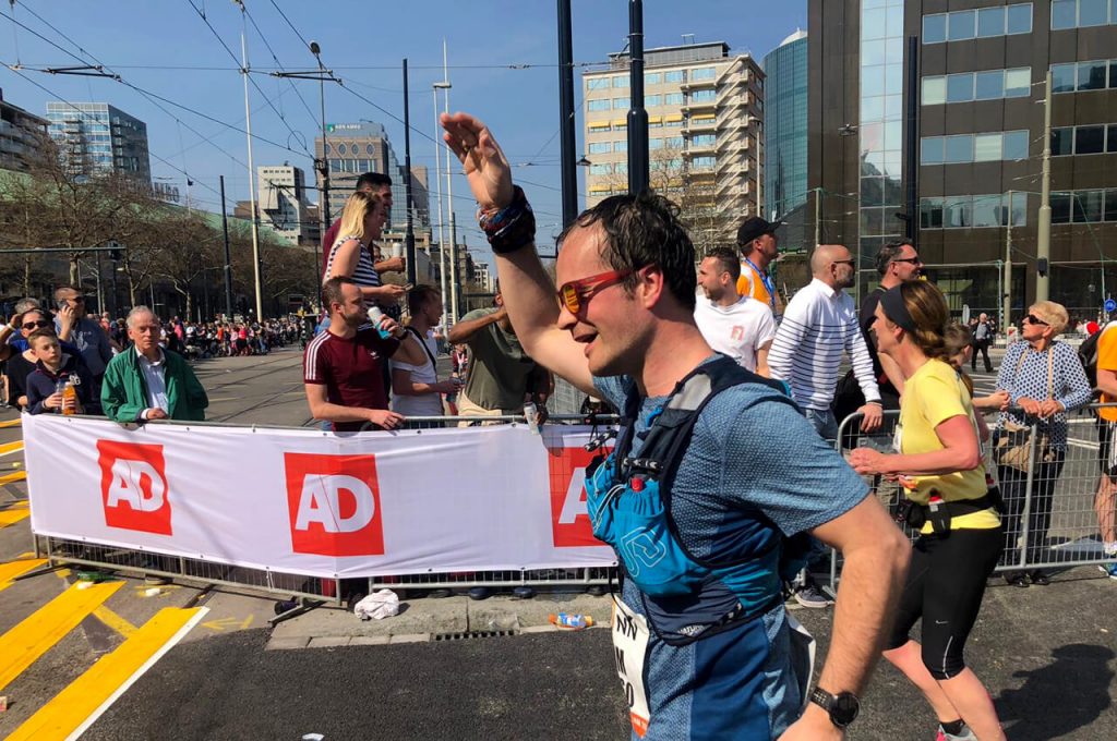 marathon van rotterdam 2019 finish