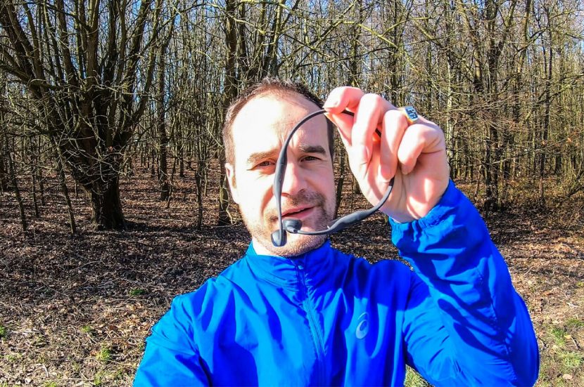 Review van de Aftershokz Aeropext open-ear oordopjes